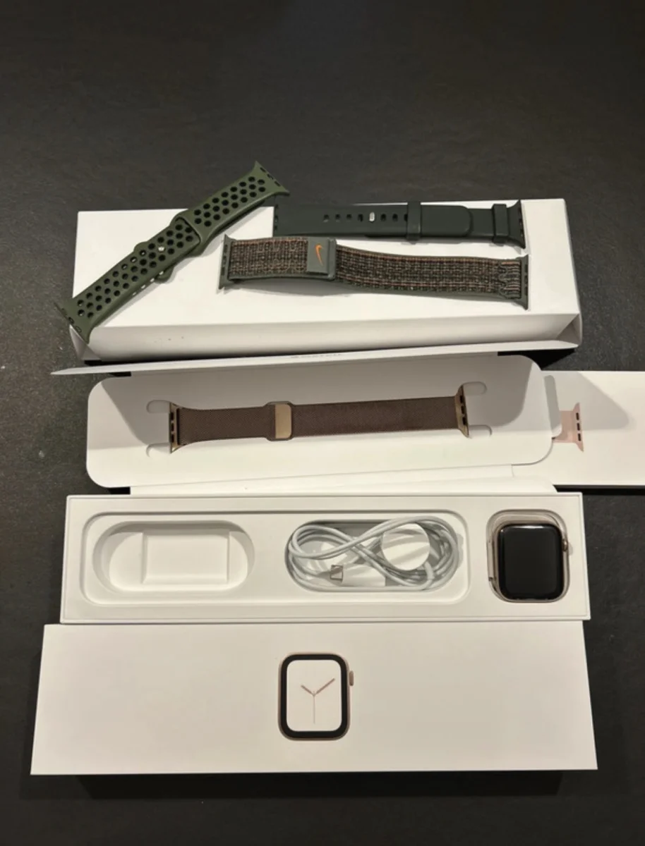 Apple Watch série 4 GOLD