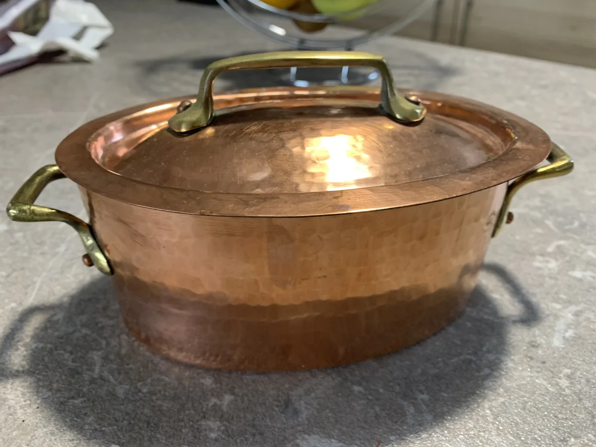 PETITE MARMITE EN CUIVRE