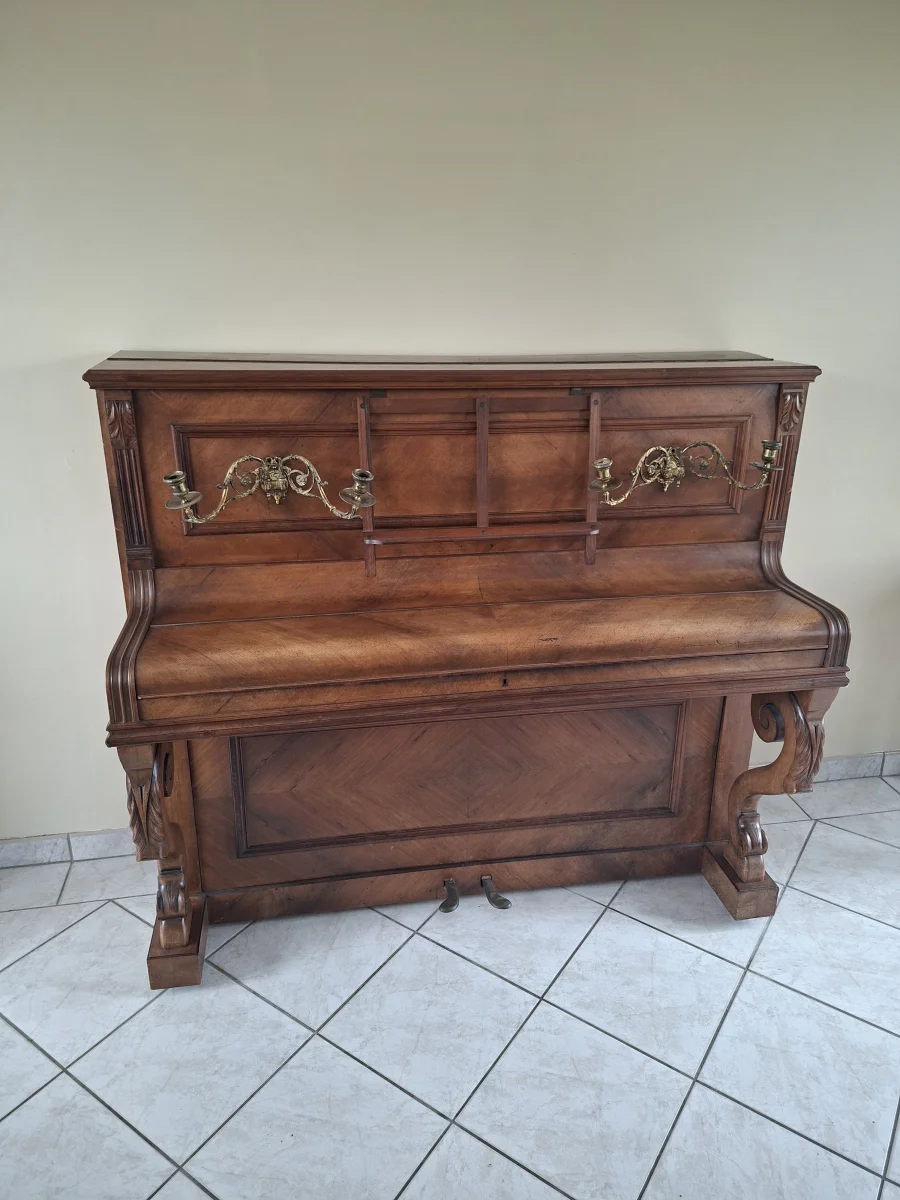 Piano ancien