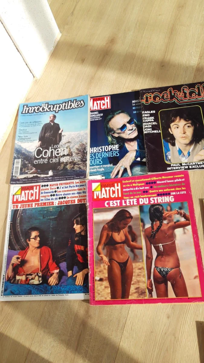18 magazines sur la musique rock et chansons.