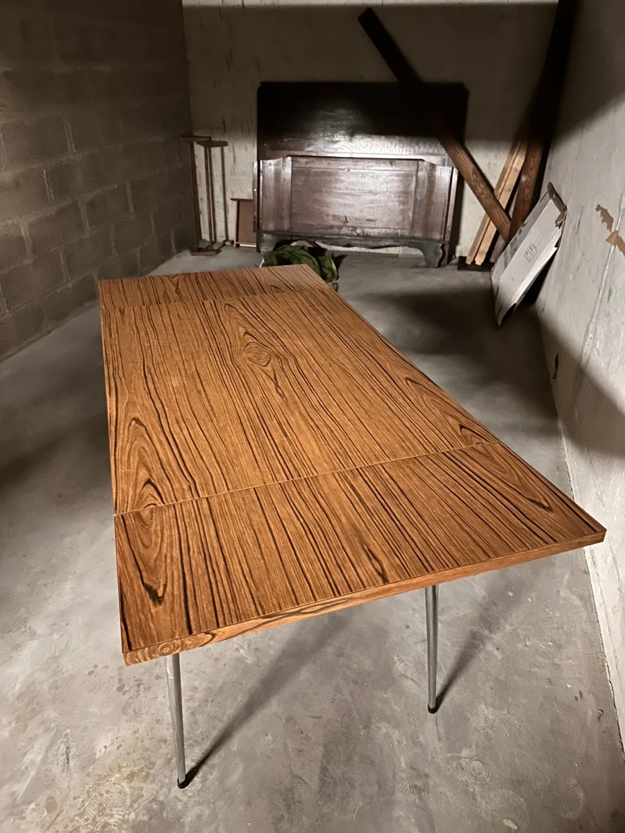 Table vintage Formica zébrano avec tiroir – Années 60 – Très bel état