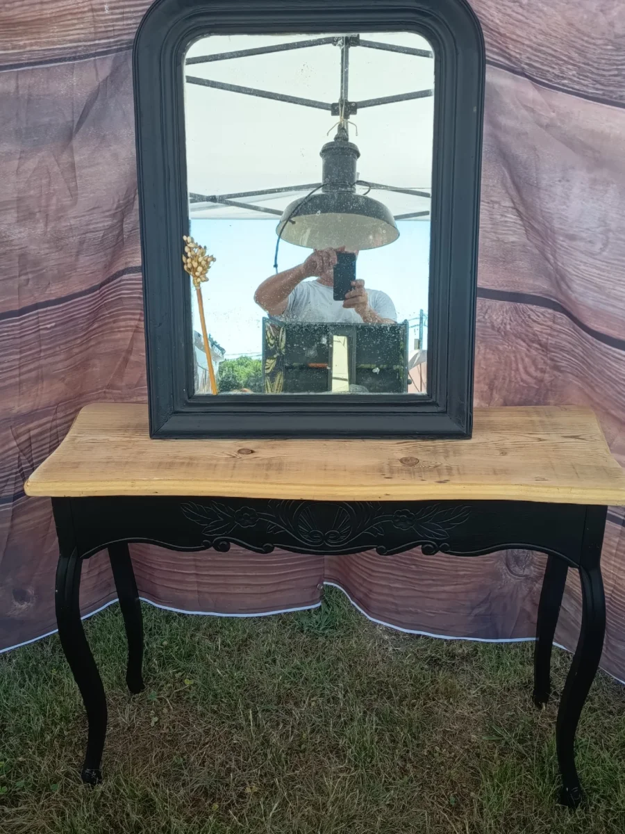 Console et miroir