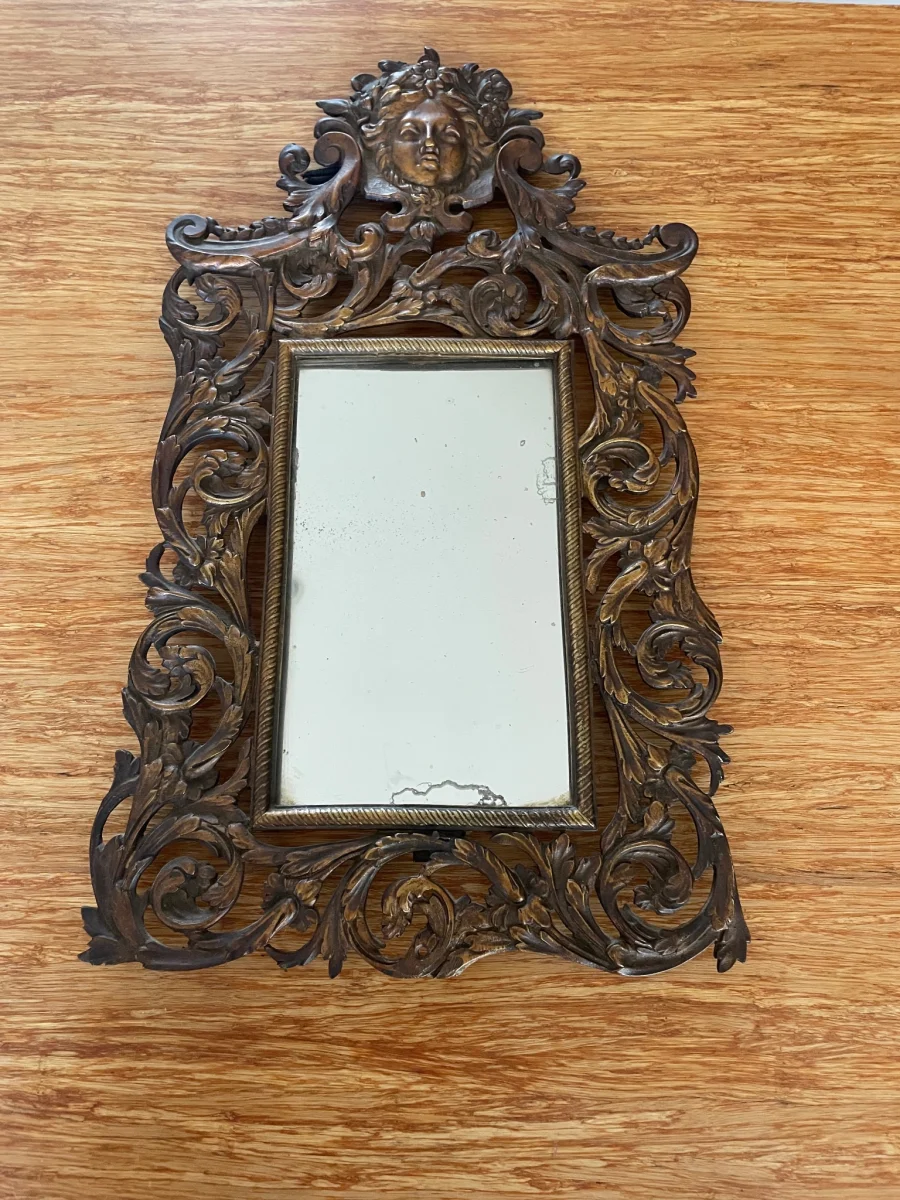 Miroir métal doré ancien mascaron