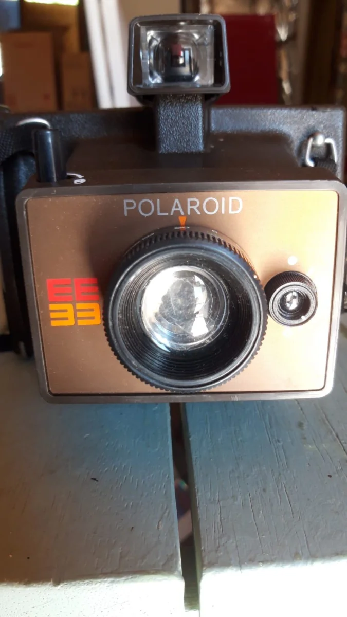 appareil photo polaroid EE 33 vintage