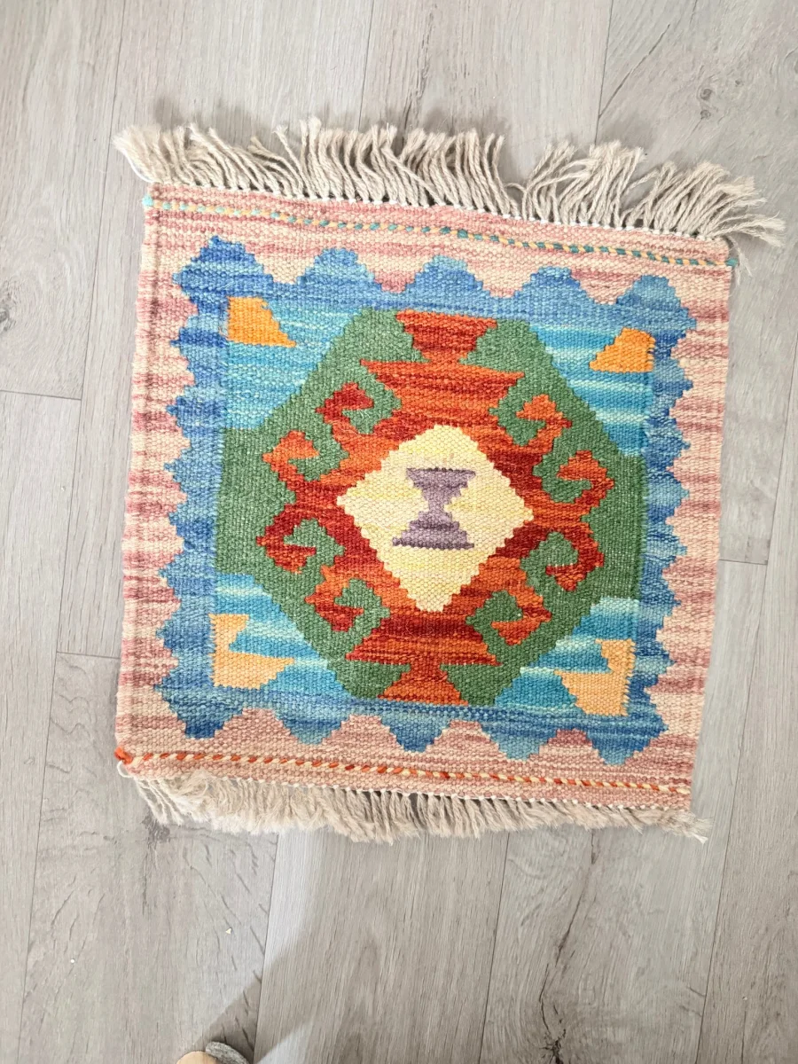 Lot de 3 tapis tissés à la main en laine naturelle – tailles différentes