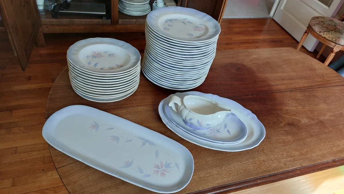 Lot de vaisselle faïencerie de Longchamp