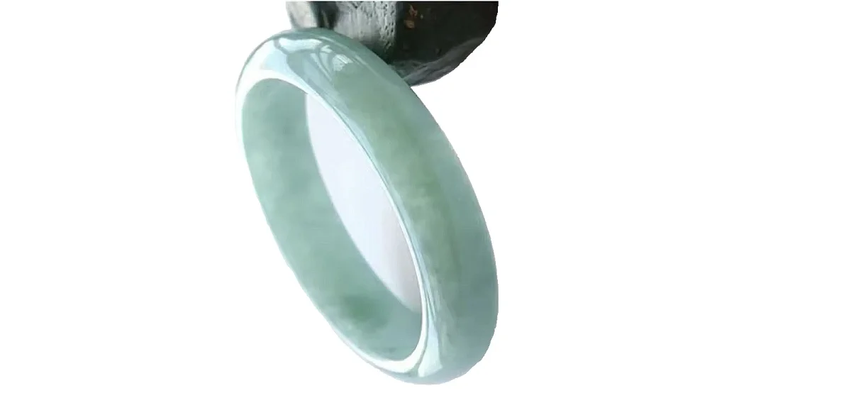 Bracelet en Jade